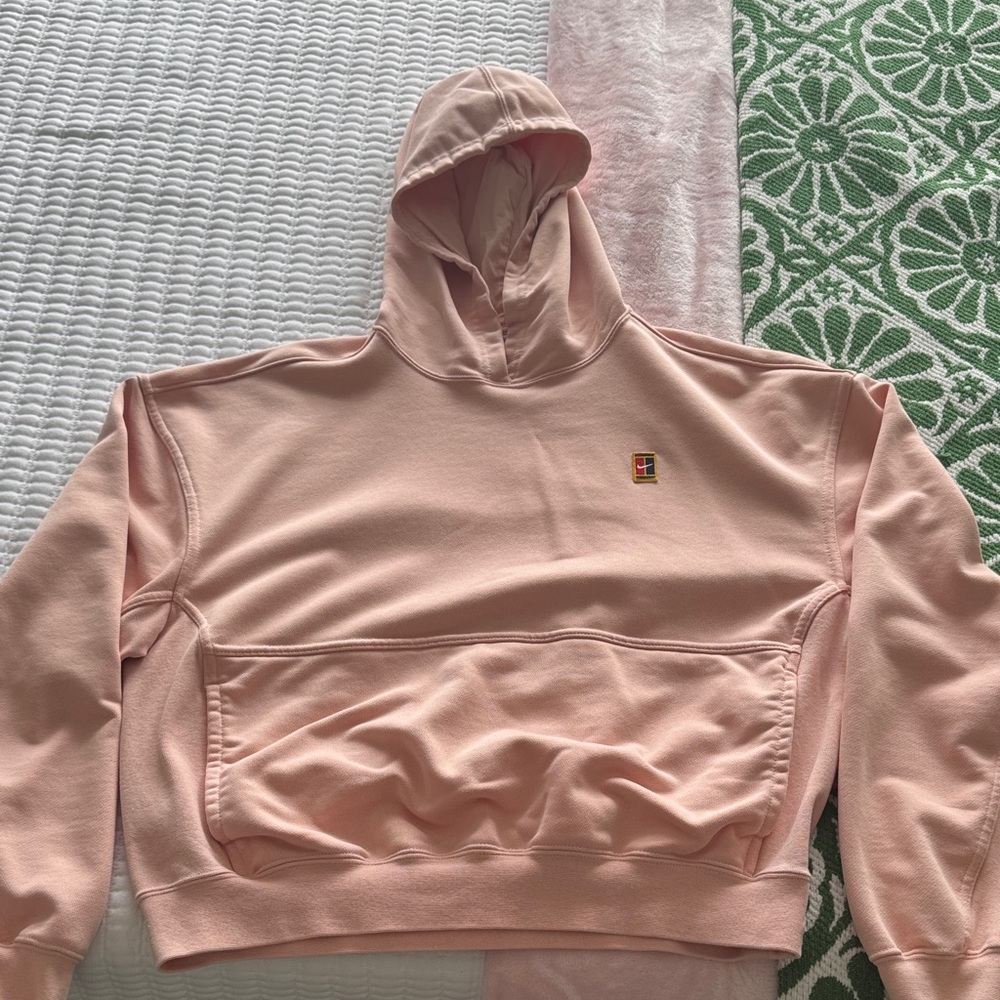 Women's Nikecourt Heritage hoodie